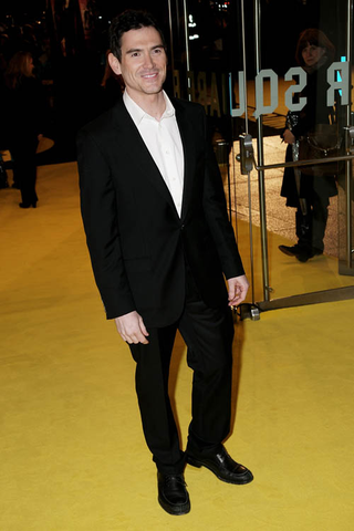 Illustration for article titled Ridiculously Handsome Men At Watchmen UK Premiere
